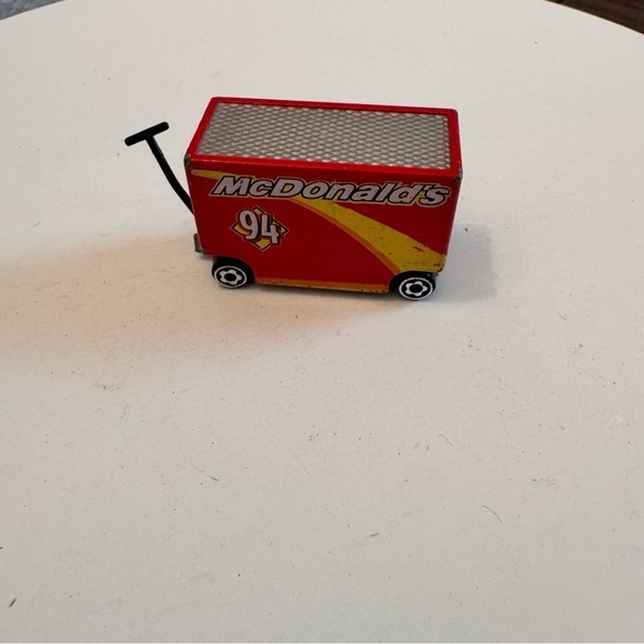 Other - Hot Wheels  McDonald’s 94 Bill Elliott NASCAR  Trailer 1997 Diecast